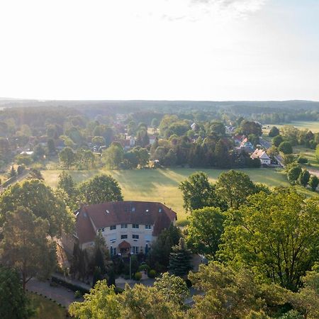 Hotel Am Wald B&B Michendorf Bagian luar foto